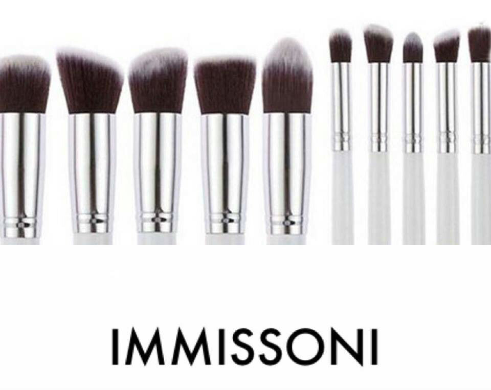 IMMISSONI IM1 10PCS WHITE MAKEUP BRUSH KIT